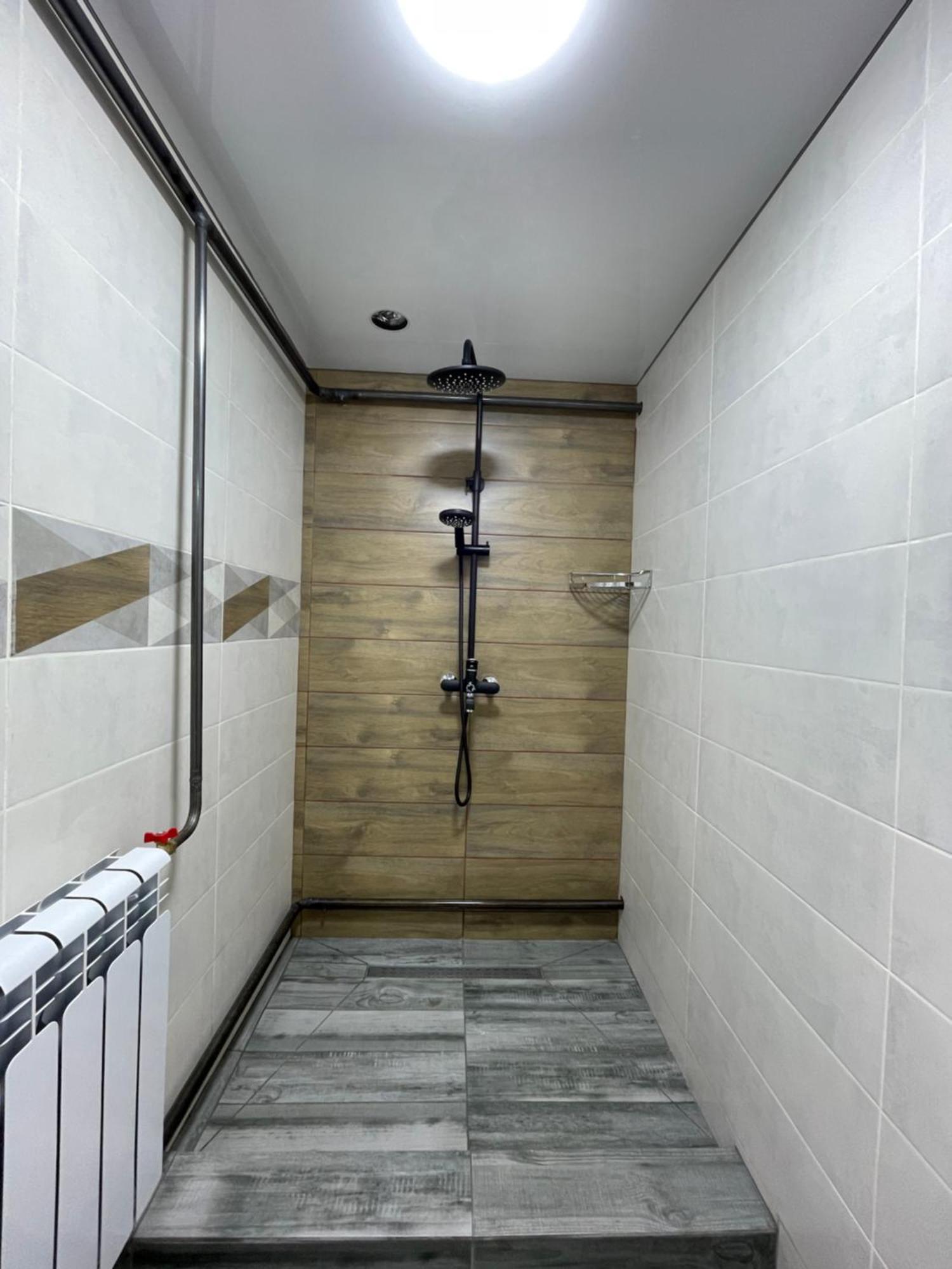 Fam_House Hotel Bishkek Ngoại thất bức ảnh